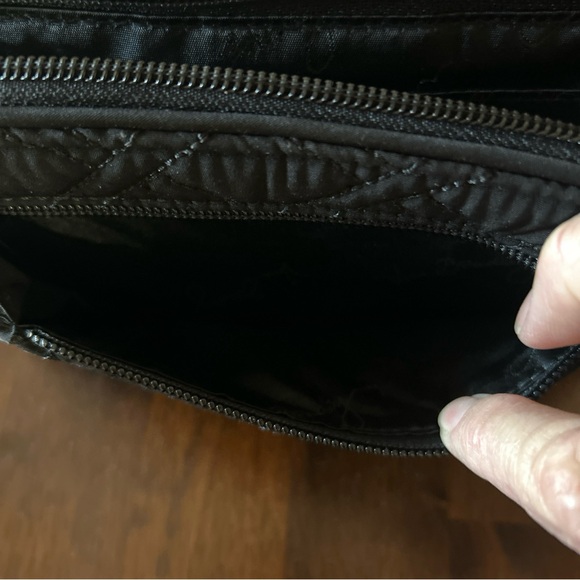 VERA BRADLEY RFID TURN LOCK & ZIP ORGANIZER WALLET~BLACK~8” x 5” - Picture 10 of 11